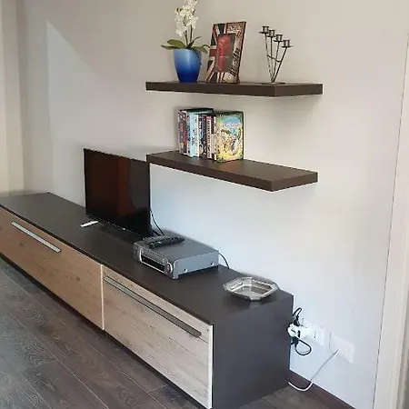 Casa Titty * مارينا دي كارّارا